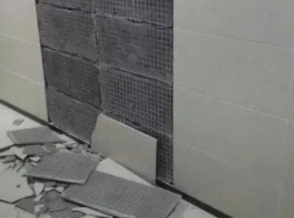 罗定瓷砖空鼓维修公司分享下罗定墙砖松动维修的知识